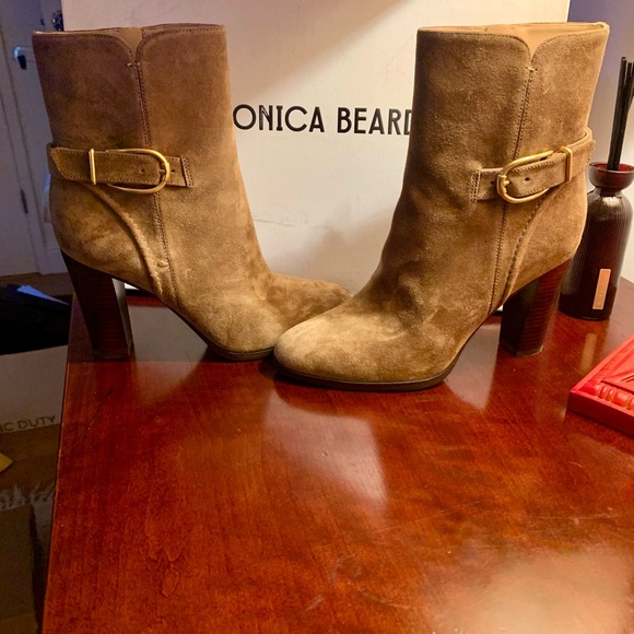 Veronica Beard Viv ankle boots brand new box dust bag. Size 6.5 great fall color - Picture 2 of 5